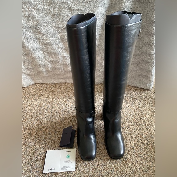 Love the boots but are too big. Prada has a 14 days return policy I didn’t know. - Picture 6 of 6